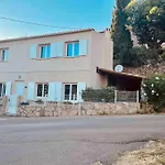 Jolie Maison Individuelle Dans L’extrême Sud *