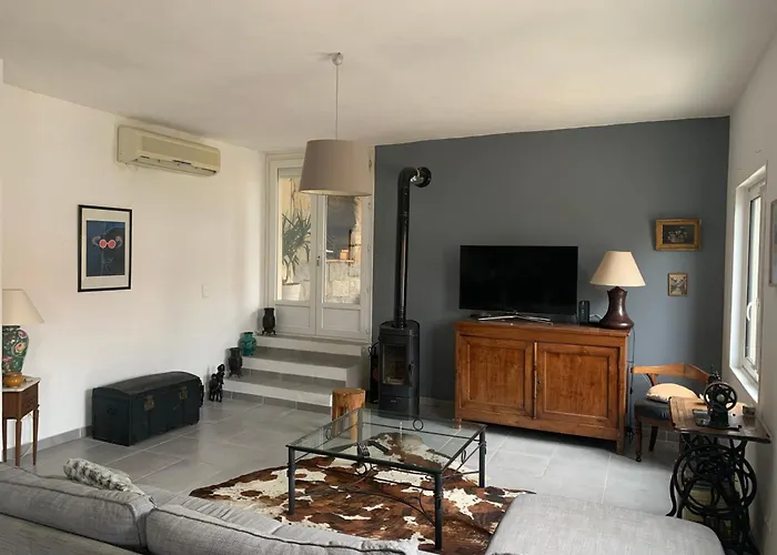 Jolie Maison Individuelle Dans L'extreme Sud 度假居